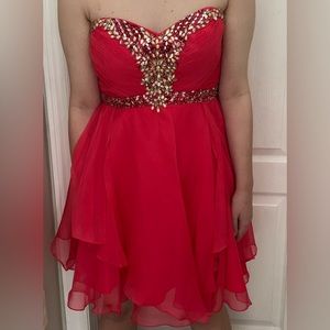 NWT - May Queen Strapless Grad/Prom/Event dress w/matching shawl.